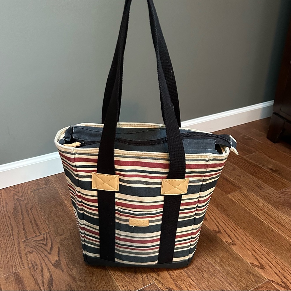 Greene + Gray - Stripe Tote for 13" MacBook Pro or Tablet - Picture 2 of 11